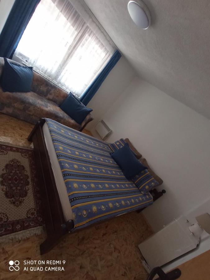 Ferienwohnung Almir Apartman Sarajevo Exterior foto