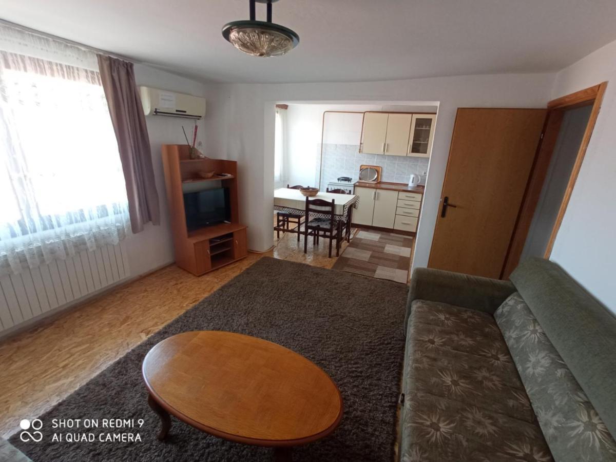 Ferienwohnung Almir Apartman Sarajevo Exterior foto