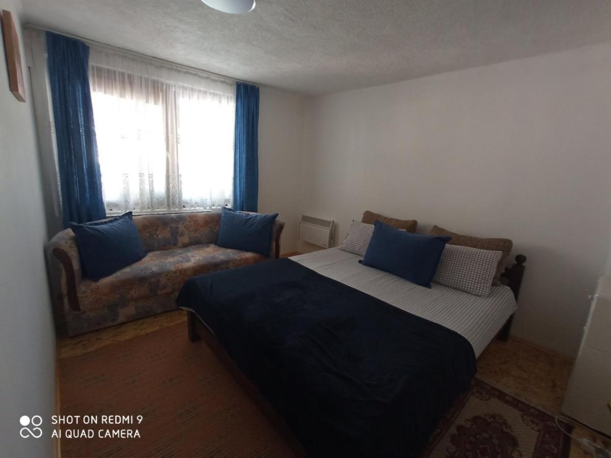 Ferienwohnung Almir Apartman Sarajevo Exterior foto
